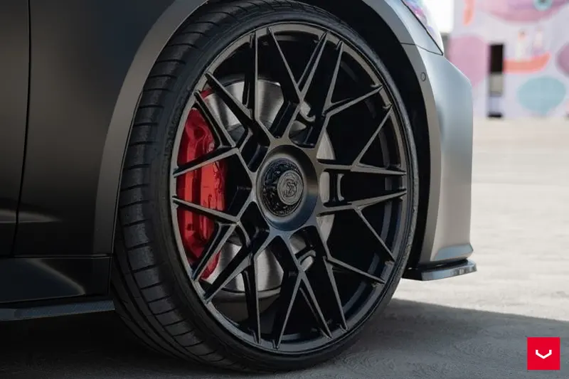 Audi RS 5 with Vossen UV-1R wheels
