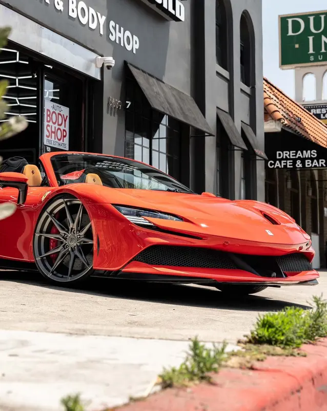Ferrari SF90 Spider with Rohana RFX13 wheels
