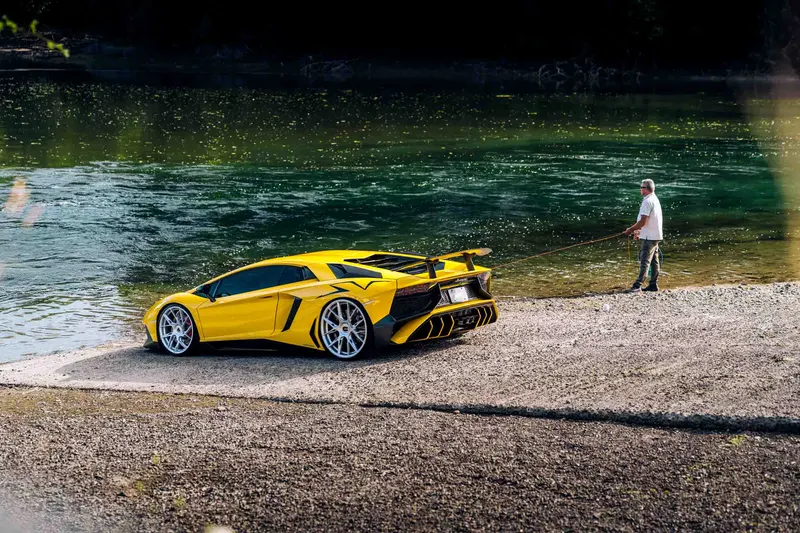 Lamborghini Aventador SVJ with Blaque Diamond F18 wheels