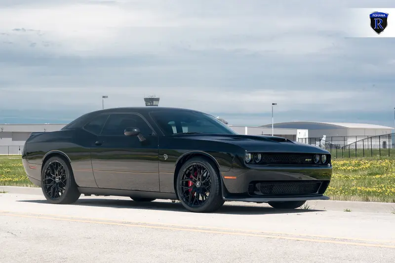 Dodge Challenger SRT Hellcat with F1R FS3 wheels