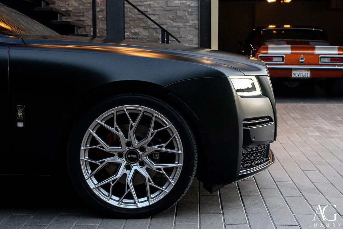 Rolls-Royce Ghost with F1R FS3 wheels