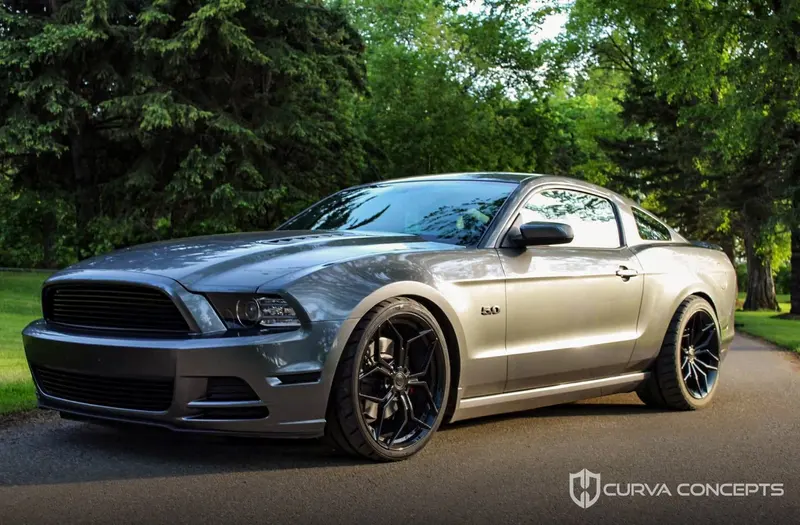 Ford Mustang GT 5.0 with AG Luxury Aero 56 wheels