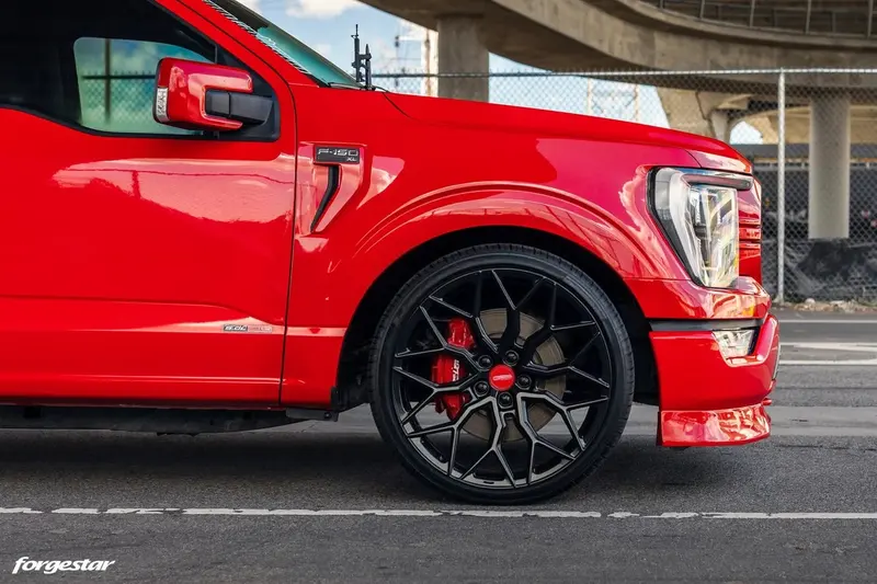 Ford F-150 XL with Vossen HF-2 wheels