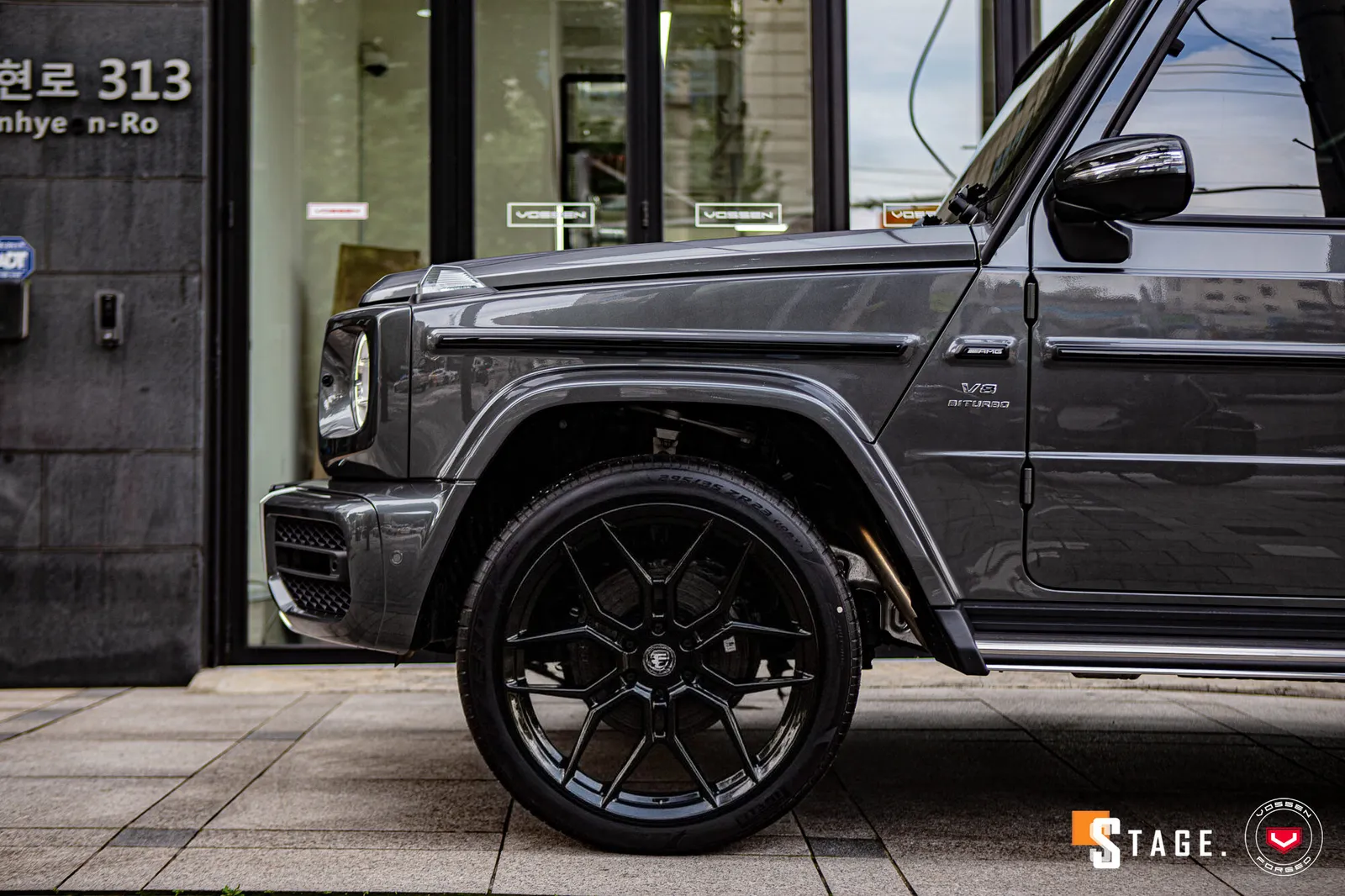 Mercedes-AMG G63 with Forgestar X12 wheels