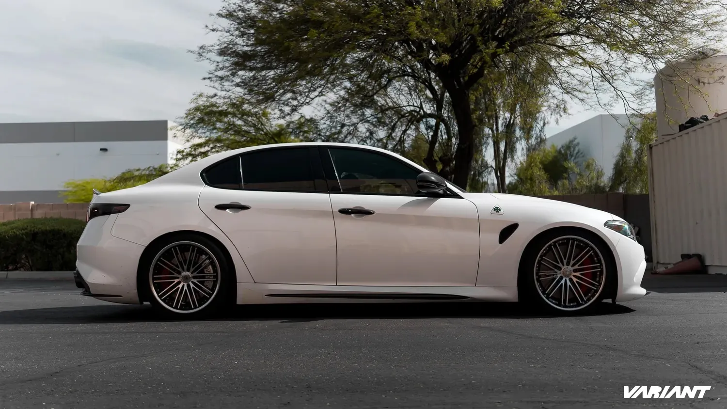 Alfa Romeo Giulia Quadrifoglio with Rohana RC20 wheels