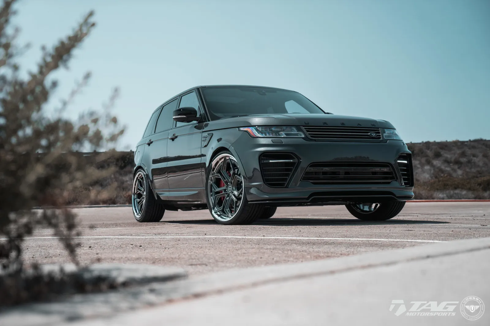 Land Rover Range Rover Sport with MV Forged MR525 wheels