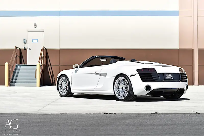 Audi R8 Spyder with Blaque Diamond F12 wheels