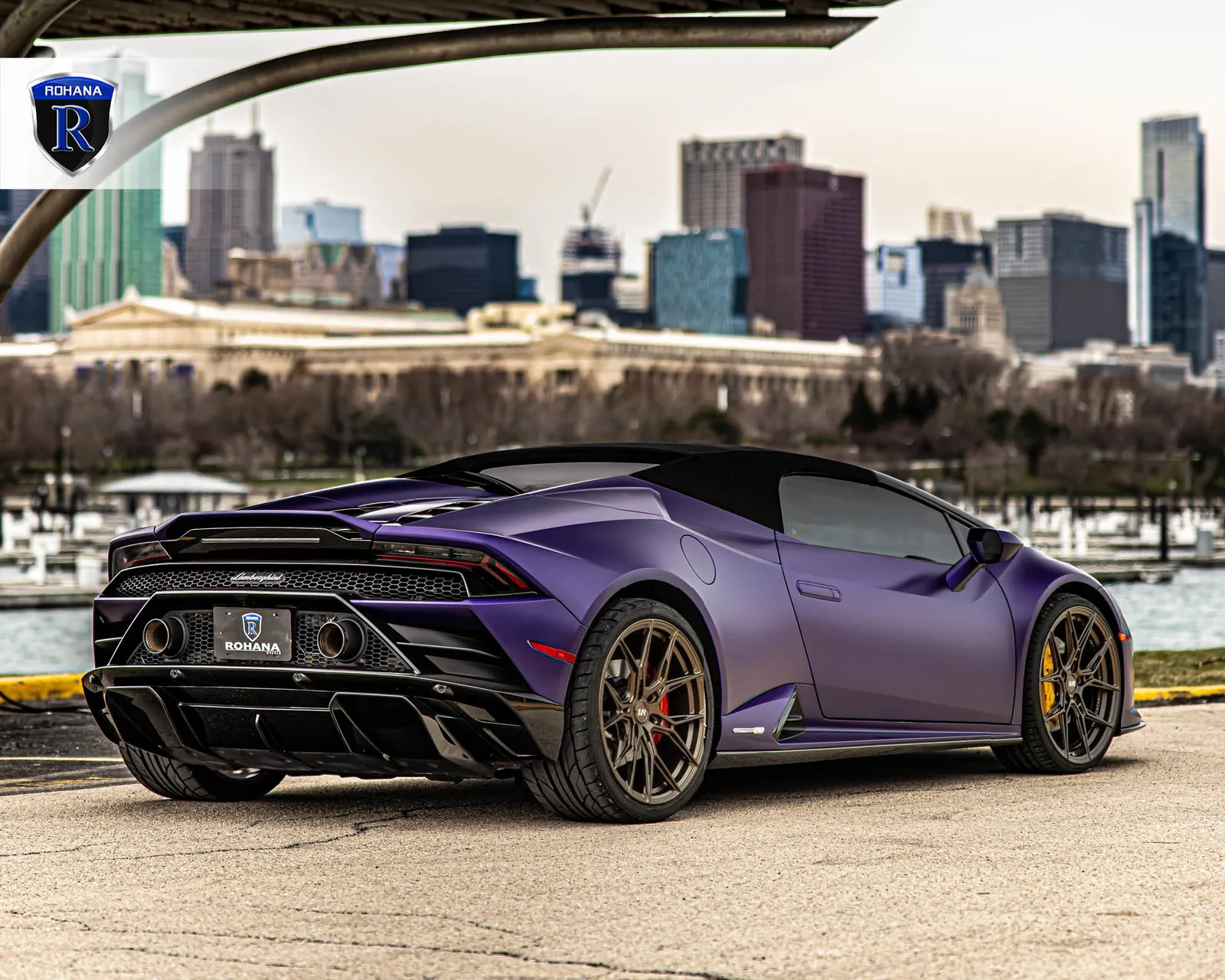 Lamborghini Huracán Spyder with Variant Nysa wheels