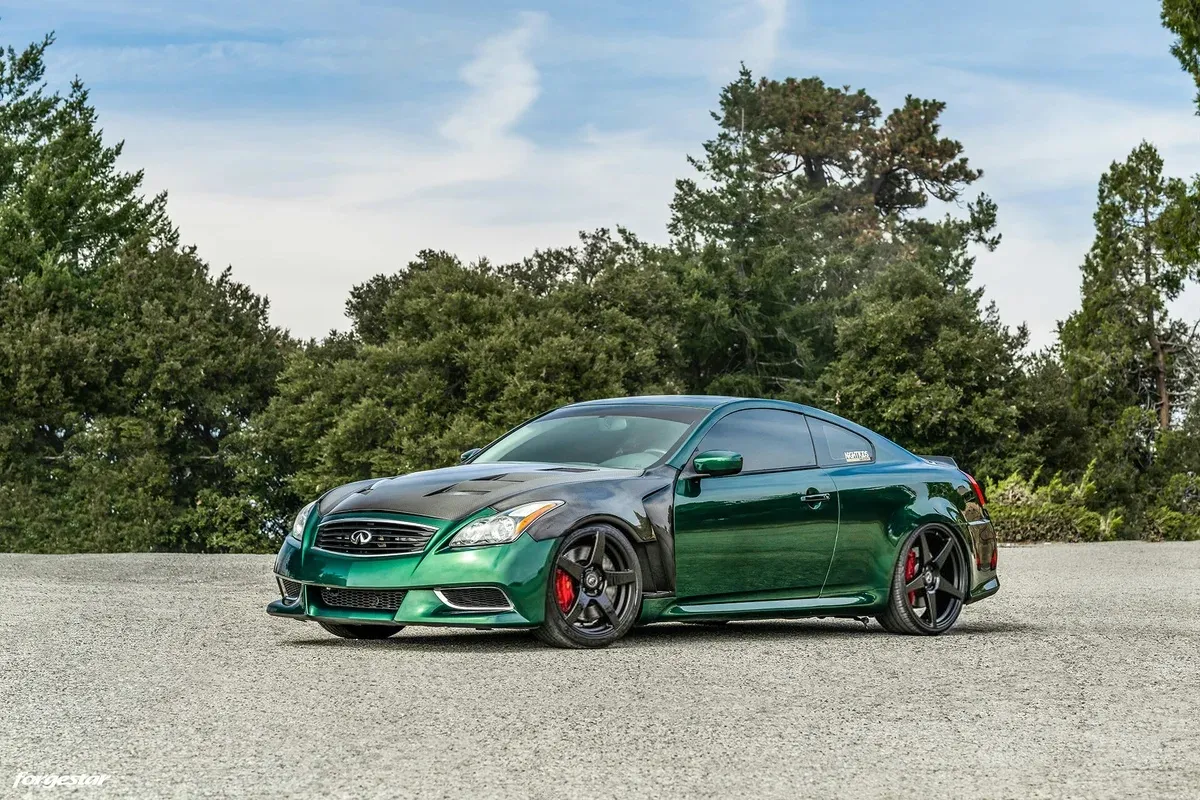 Infiniti G37 Coupe with Forgestar CF5 wheels