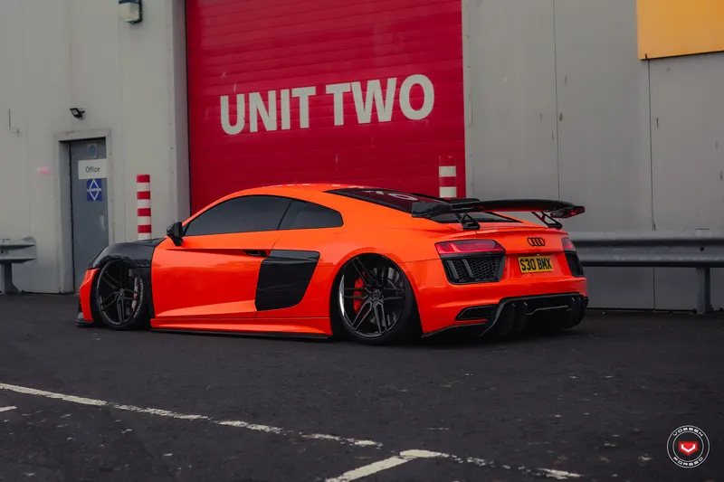 Audi R8 with Blaque Diamond BD-17-6 wheels
