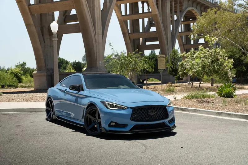 Infiniti Q60 with Rohana RC22 wheels