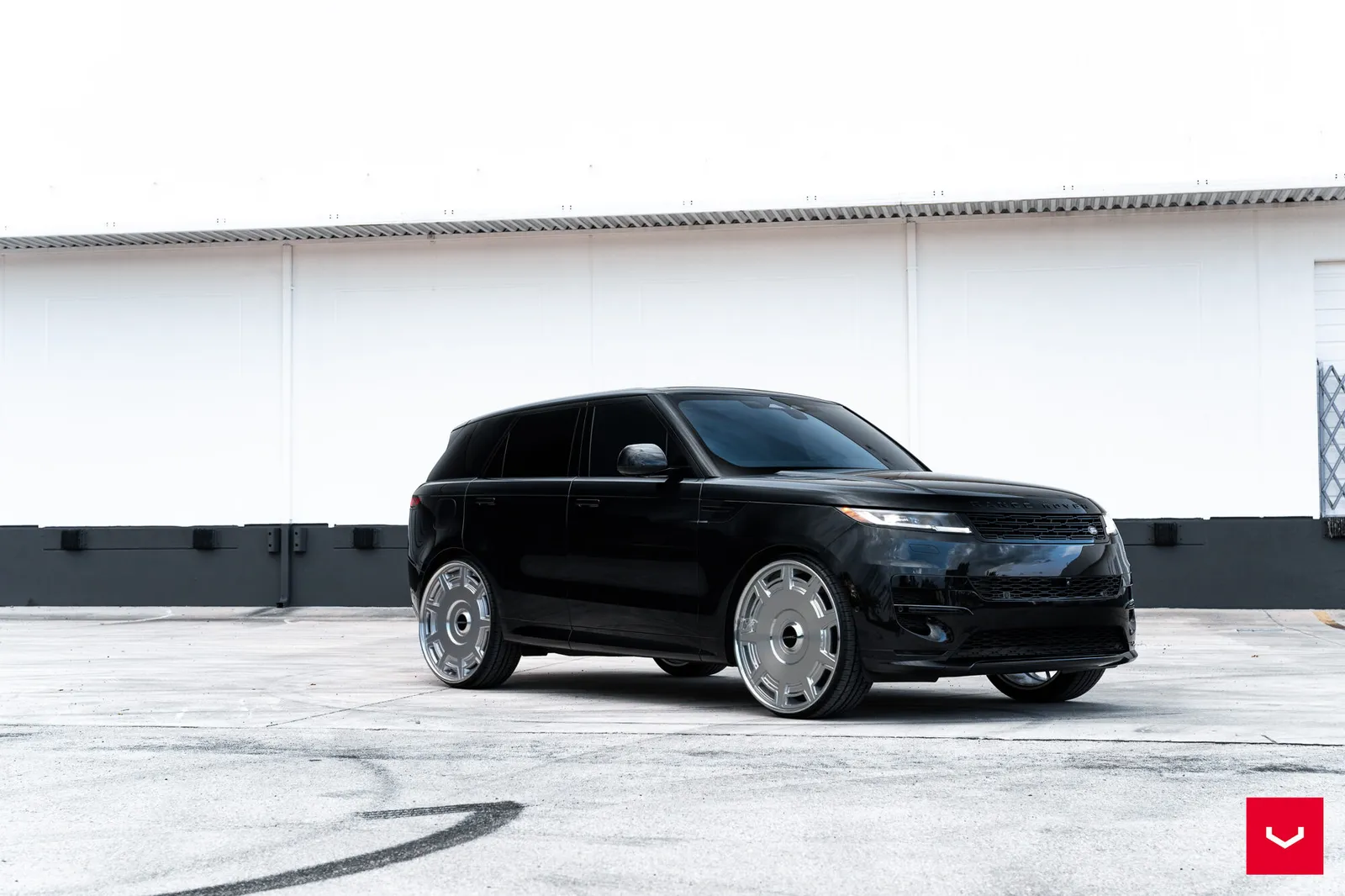 Land Rover Range Rover Sport with MV Forged VL72 wheels