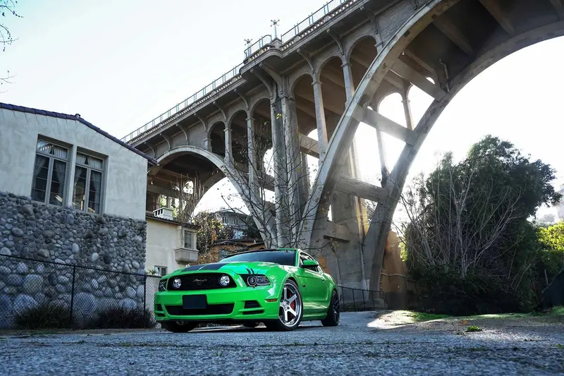 Ford Mustang GT with Rohana RLB4 wheels