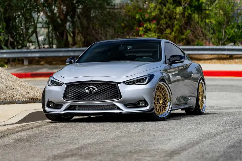 Infiniti Q60 with MV Forged HS12 wheels