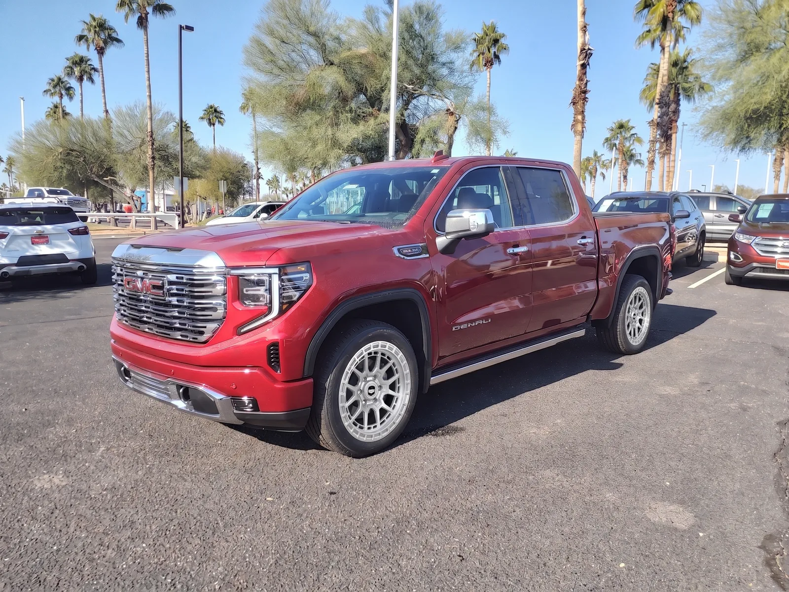 GMC Sierra 1500 with TREX Off-Road T400 wheels in Clear