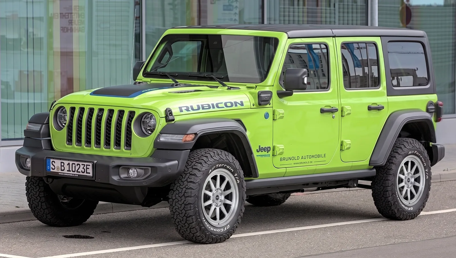 Jeep Wrangler on aftermarket wheels