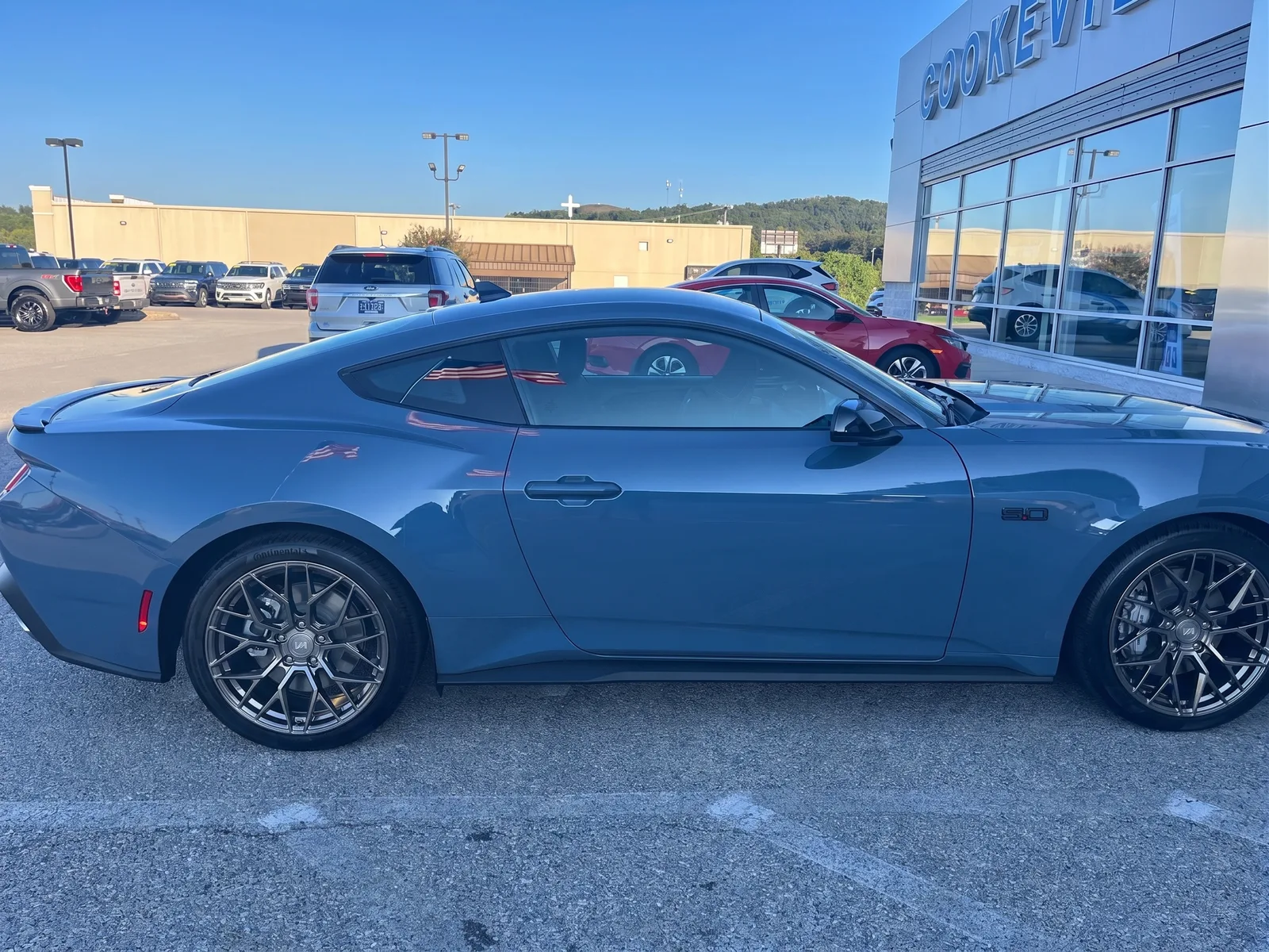 Ford Mustang with Variant Radon wheels in Brushed Titanium