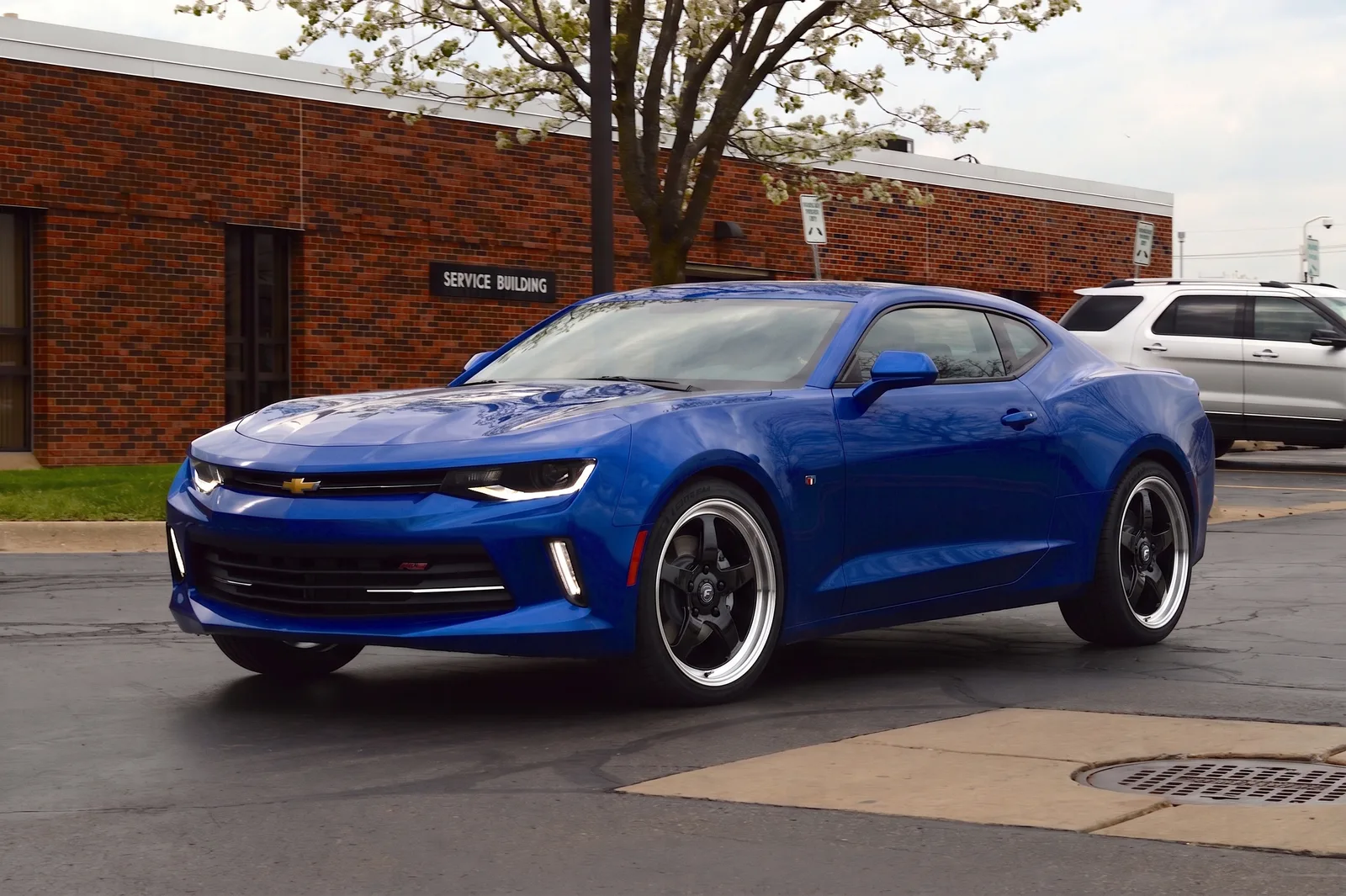 Chevrolet Camaro with Forgestar D5 Drag wheels in Gloss Black
