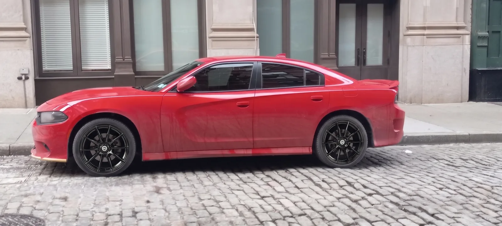 Dodge Charger with Curva Concepts CFF72 wheels in Gloss Black