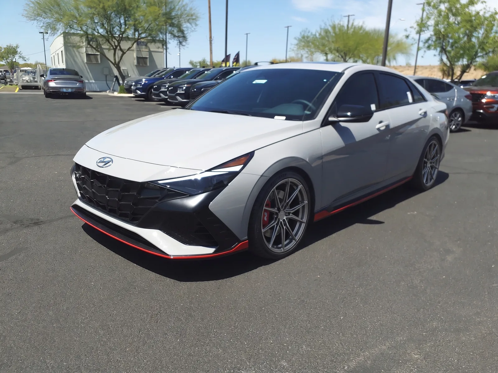 Hyundai Elantra N with Variant Rian wheels in Satin Gunmetal