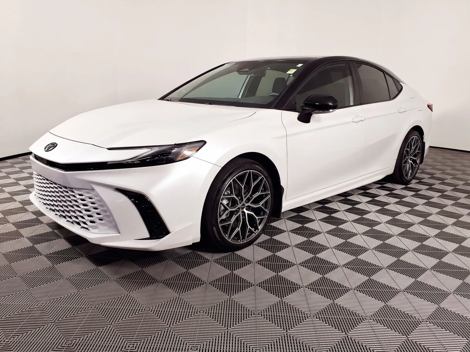 Toyota Camry with Vossen HF-2 wheels in Brushed Gloss Black