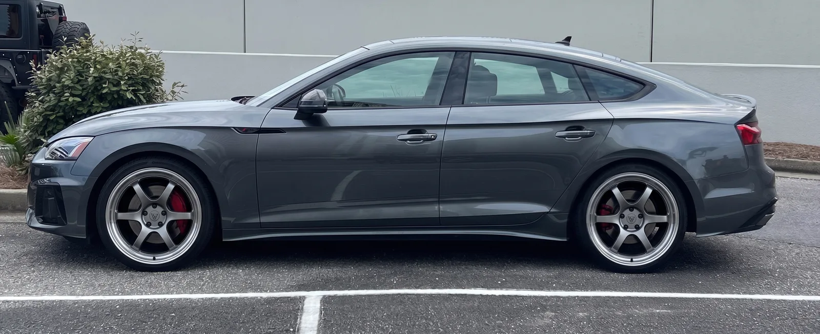 Audi A5 with Vector Forged LW04 wheels in Gloss Gunmetal