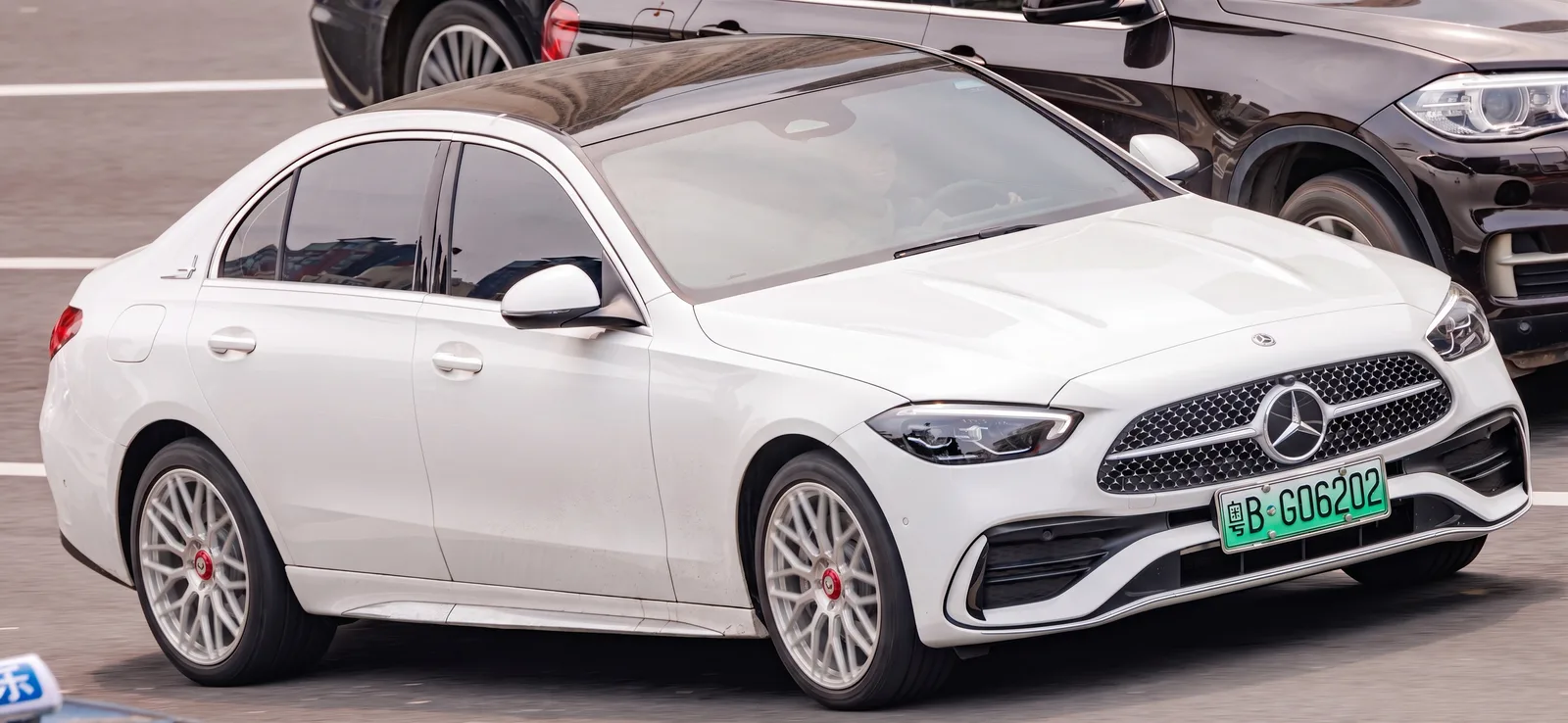 Mercedes-Benz C-Class with Vossen GEN-03 wheels in Gloss Clear