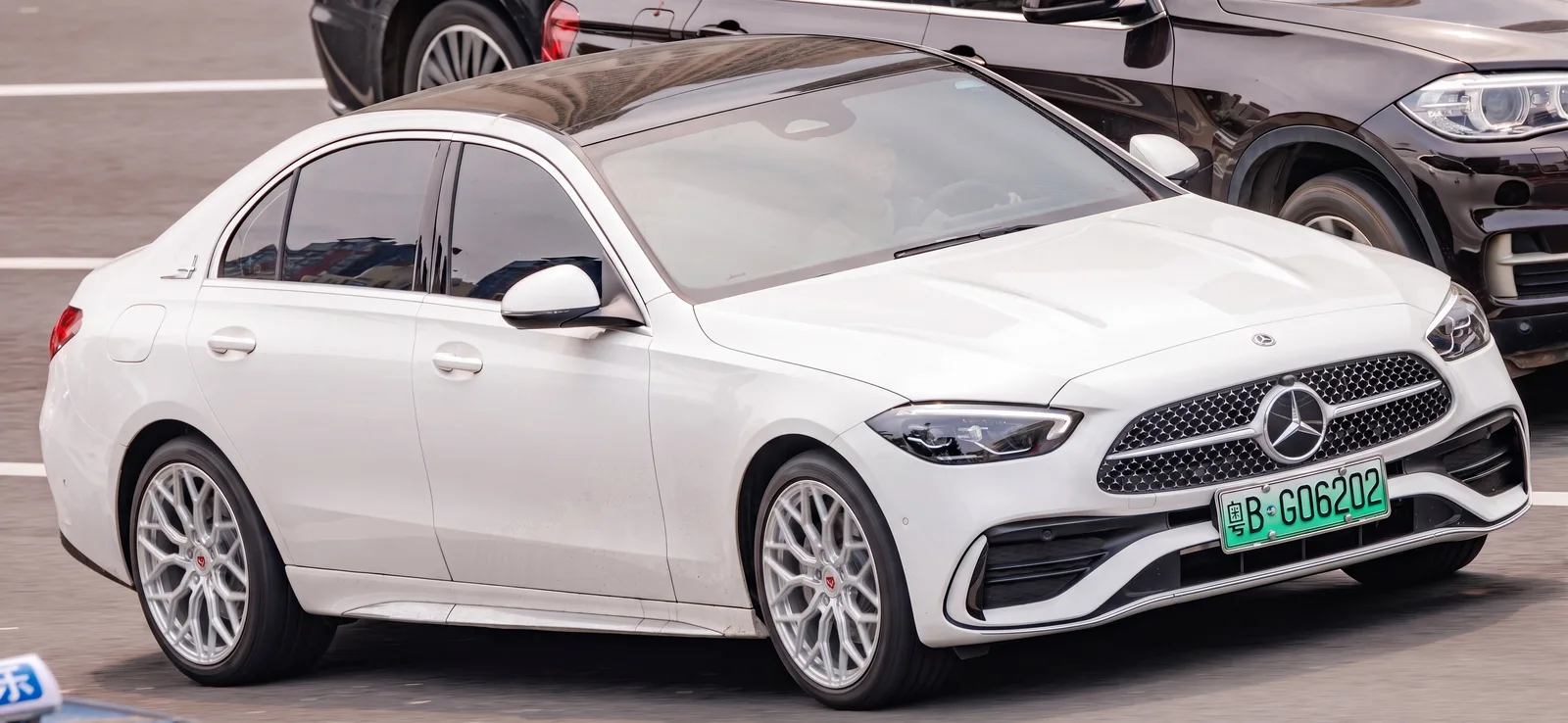 Mercedes-Benz C-Class with Vossen S17-01 wheels in Gloss Clear