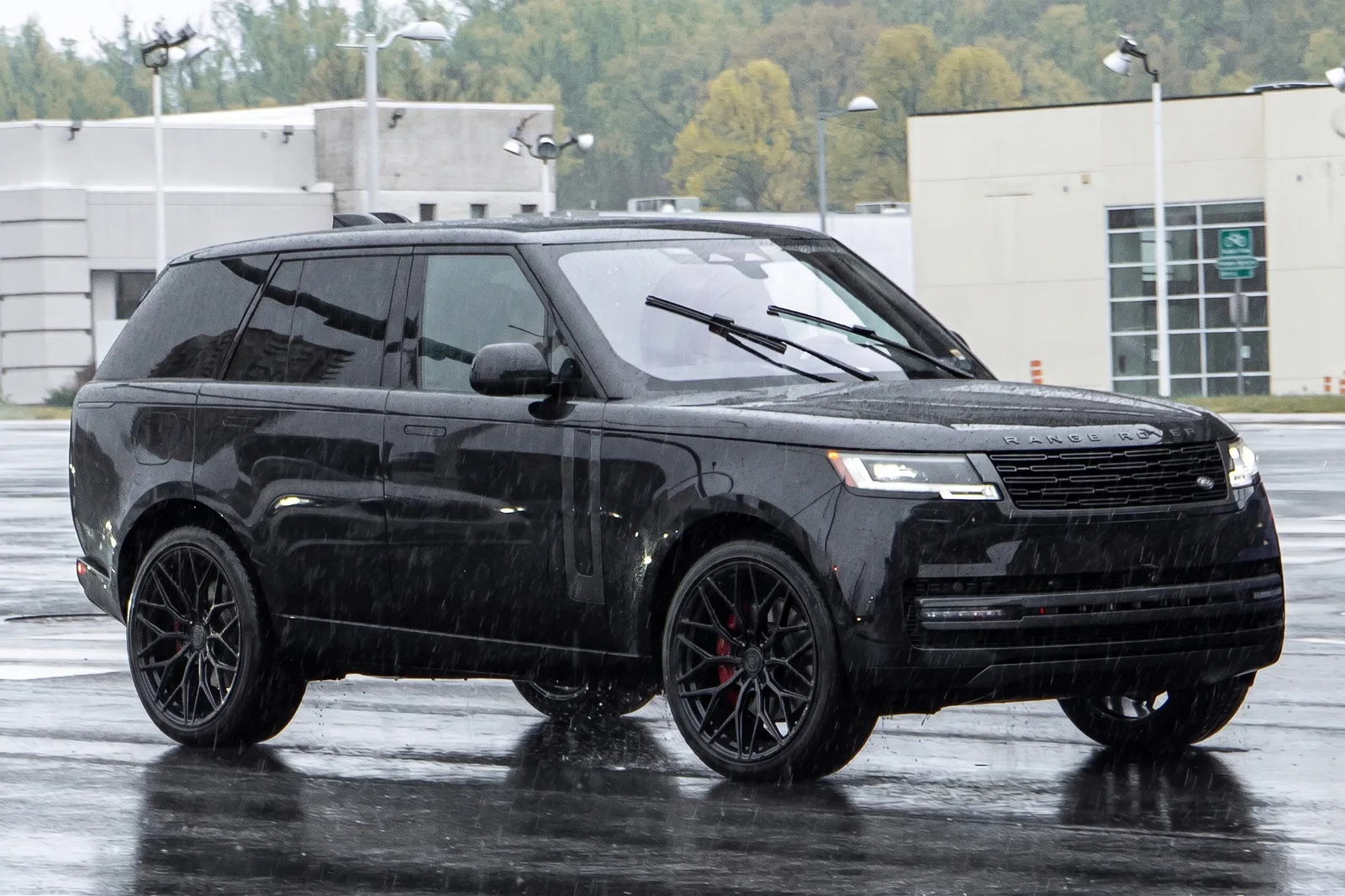 Land Rover Range Rover on aftermarket wheels