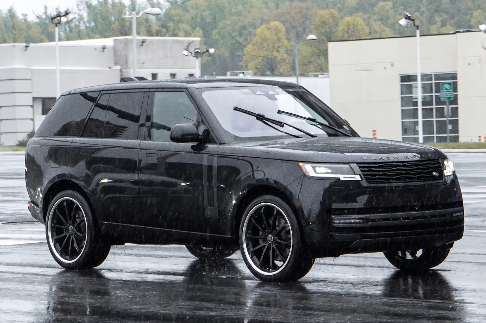 Land Rover Range Rover with Blaque Diamond BD-23 wheels in Black